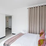 Rest On Millvale Guest House